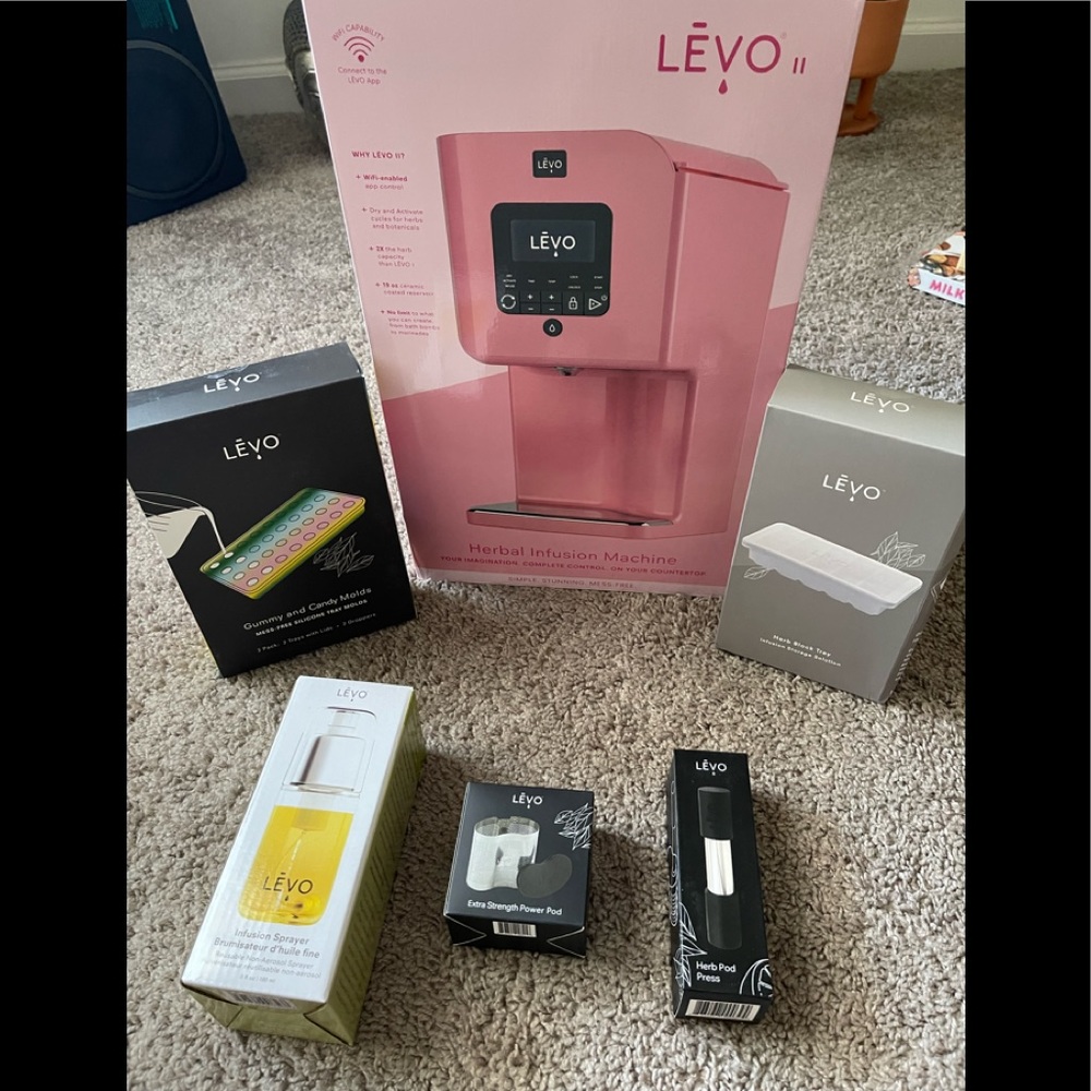 Levo 2 infuser pink bundle